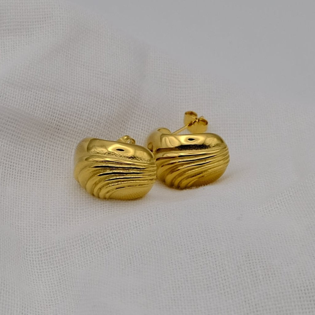 Gold Sculpted Earrings